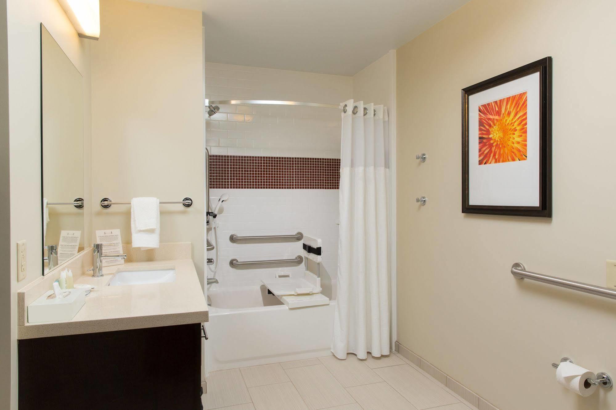 Staybridge Suites Corona South By Ihg Екстериор снимка