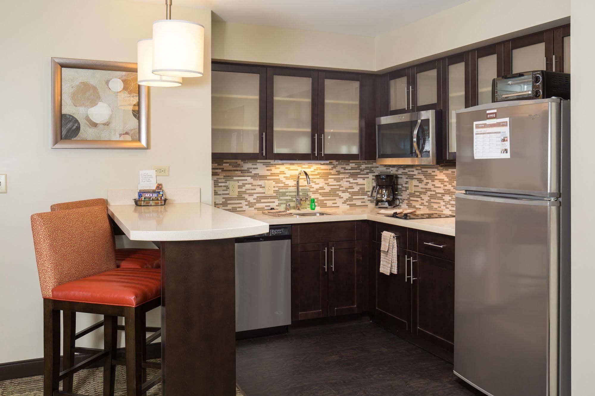 Staybridge Suites Corona South By Ihg Екстериор снимка